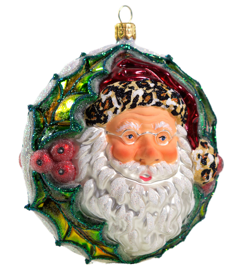 Santa’s head in a wreath
